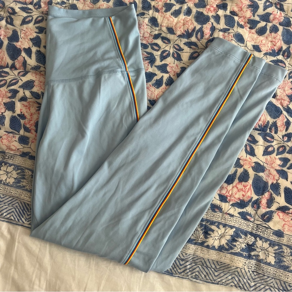 the CUTEST nike leggings